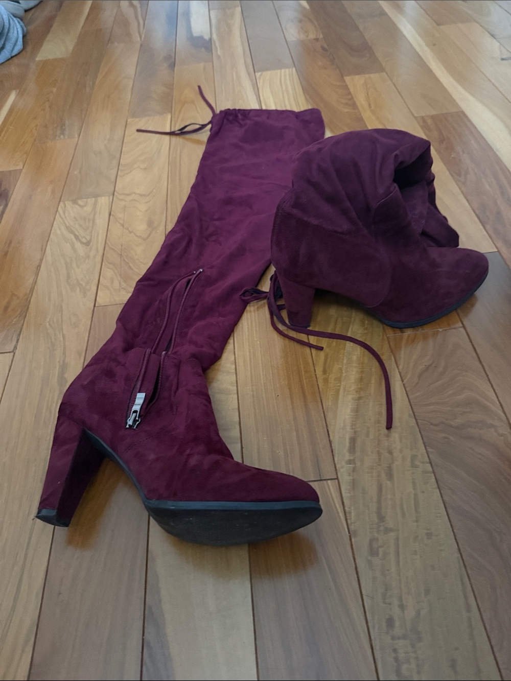 Women's Over-the-Knee Suede Boots in Burgundy